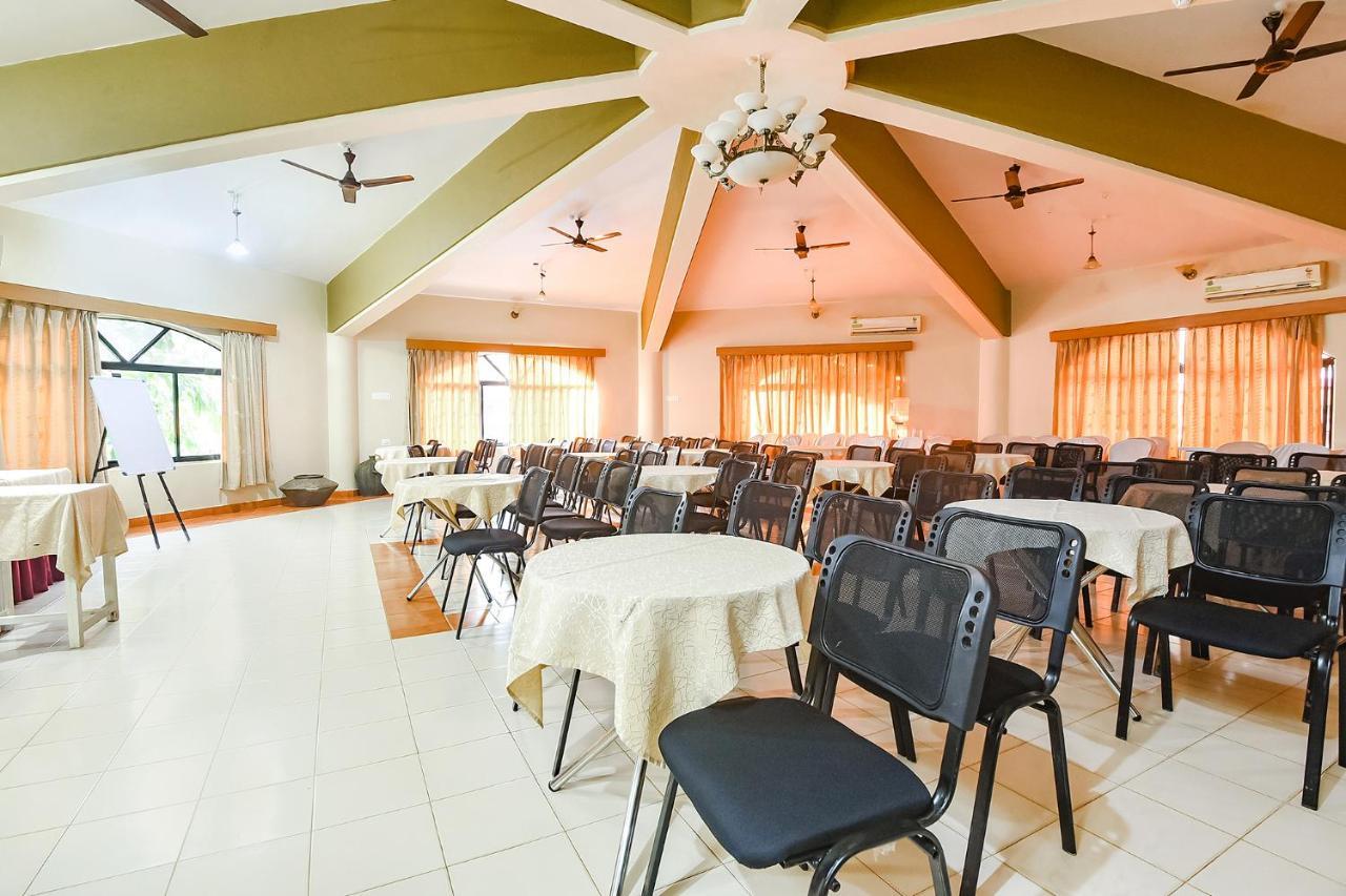 Fabhotel Prime Tanjo Highland With Pool - 500M From Calangute Beach Candolim Exterior photo